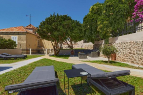Holiday Home Festina Lente